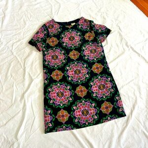 J Crew dress. Size 6. Navy background.